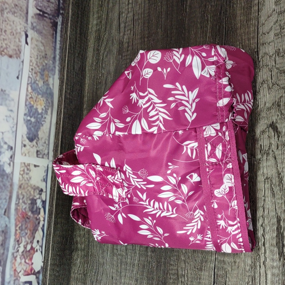 Lug® "Ranger XL" Packable Botanical Print Tote Bag - Picture 15 of 16